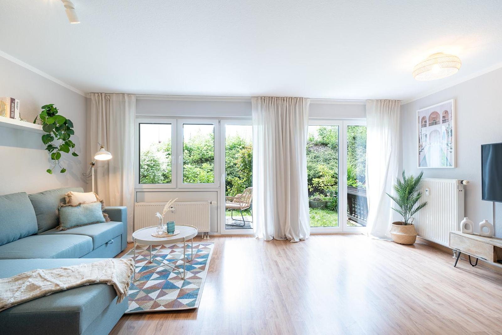 Benville Pirna - Modern - Familie - Terrasse Екстериор снимка