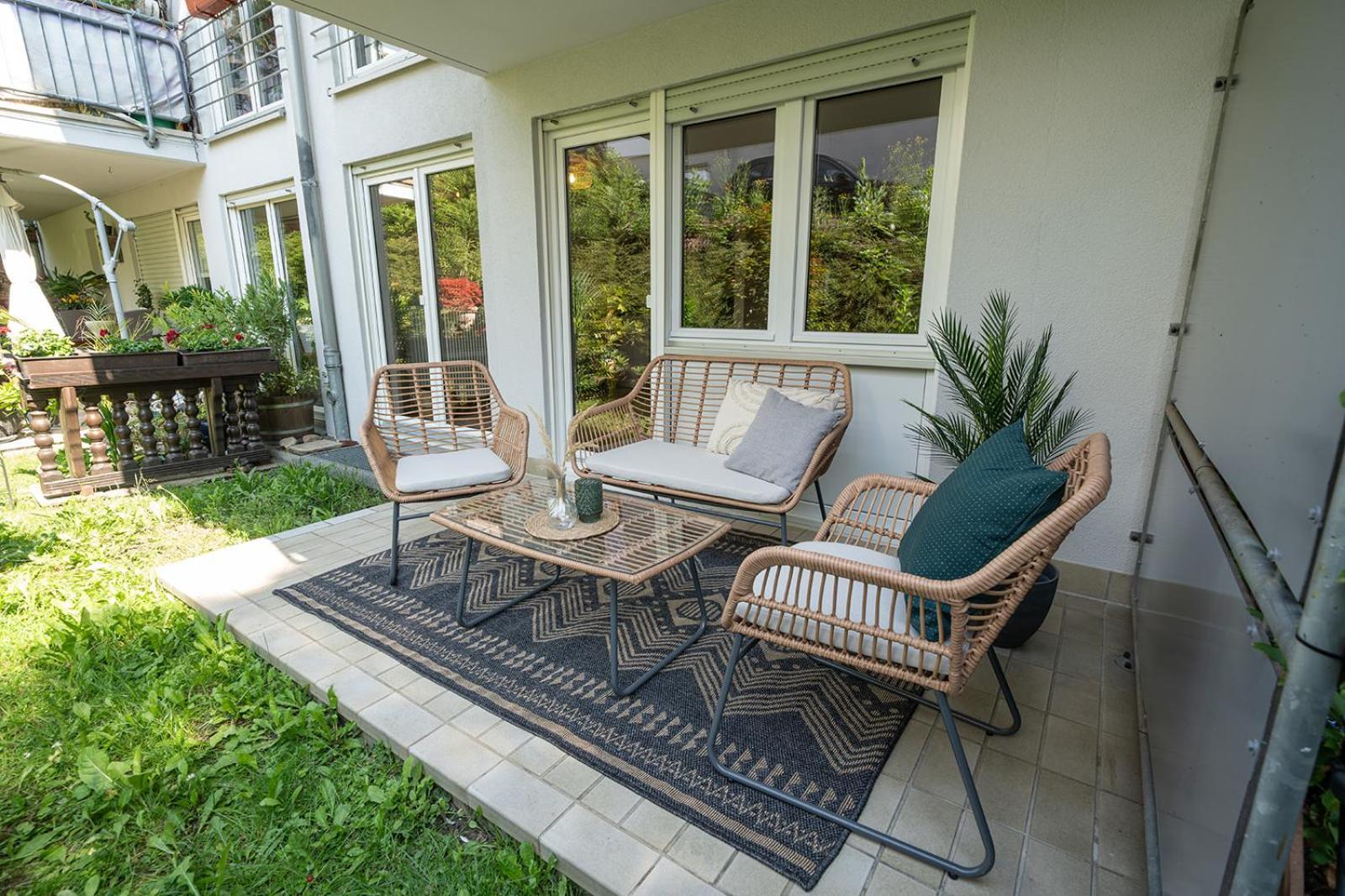Benville Pirna - Modern - Familie - Terrasse Екстериор снимка
